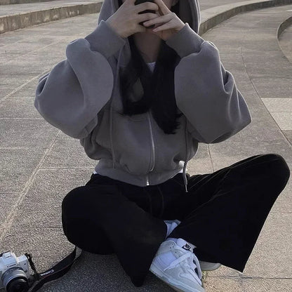 Zipped Hoddie Essential